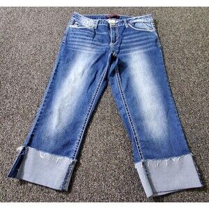 No Boundaries Capris Women 11 Cuffed Denim Raw Hem Thick Stitching Flap Pockets